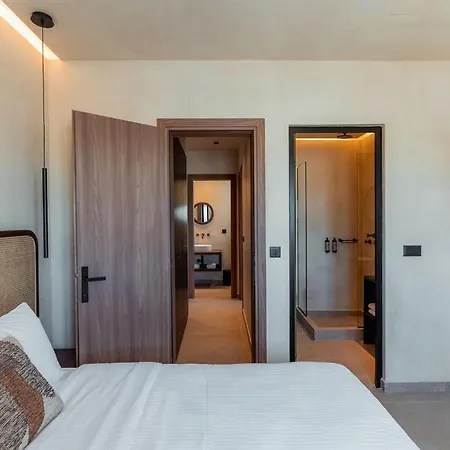 Peranosa The Residency