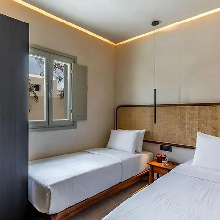 Peranosa The Residency Aparthotel Perivolos (Santorini)