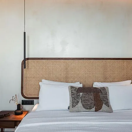 Peranosa The Residency 4*