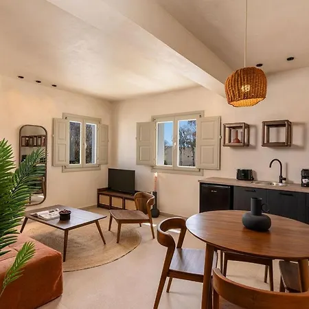 Peranosa The Residency Aparthotel 4*