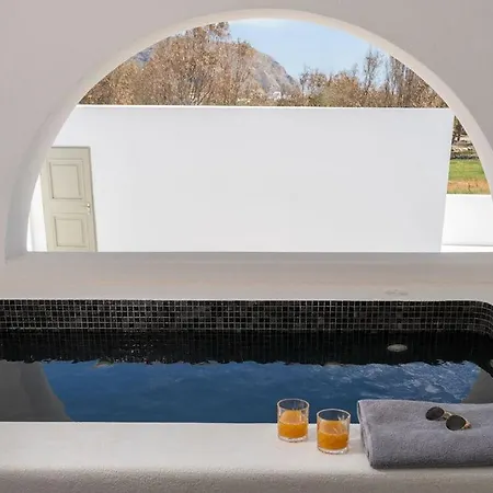 Peranosa The Residency 4* Perivolos (Santorini)