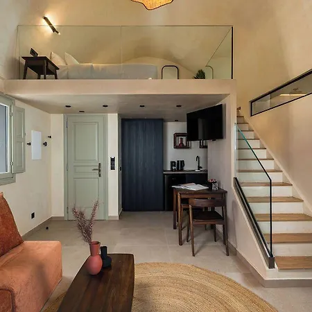 Peranosa The Residency Aparthotel Perivolos (Santorini)