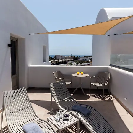 Apart-hotel Peranosa The Residency Perivolos (Santorini)