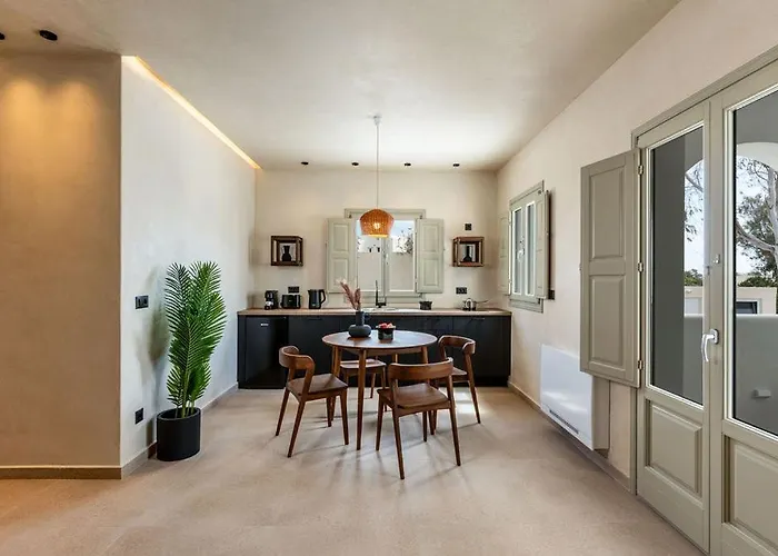 Aparthotel Peranosa The Residency 4*