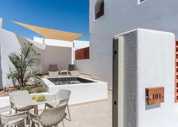 Peranosa The Residency 4*