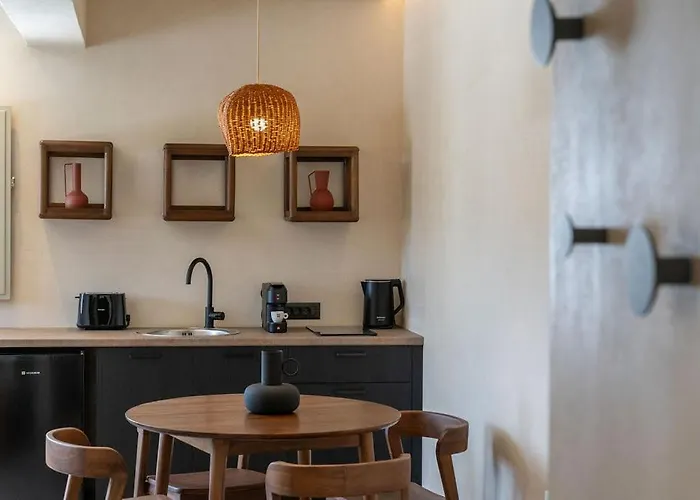 Peranosa The Residency Периволос