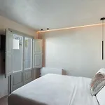 Peranosa The Residency شقة فندقية بيريفولّوس