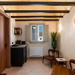 Peranosa The Residency