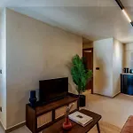 Апарт-отель Peranosa The Residency Периволос