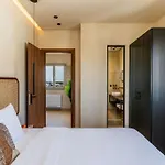 Peranosa The Residency 4*
