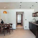 Peranosa The Residency