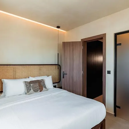 Peranosa The Residency Aparthotel *