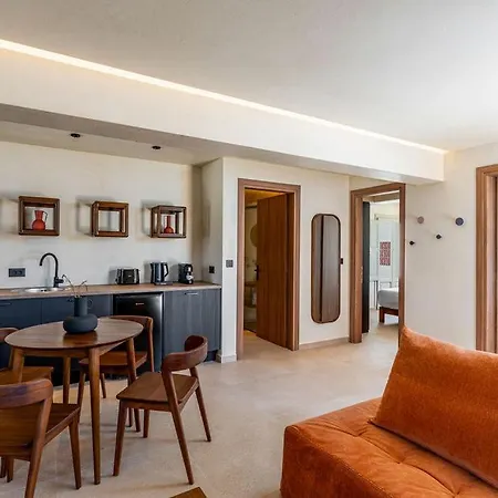 Peranosa The Residency Периволос