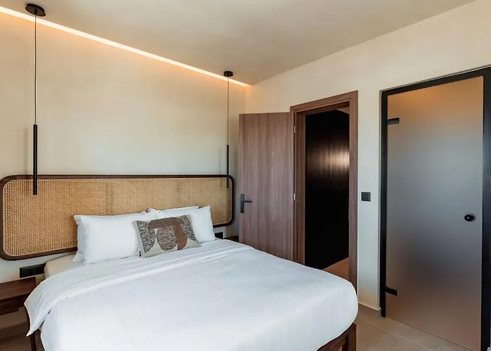 Peranosa The Residency Aparthotel 4*