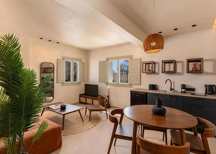 Peranosa The Residency Aparthotel 4*