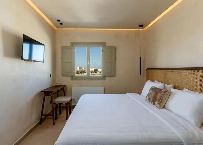 Peranosa The Residency 4* Perivolos (Santorini)