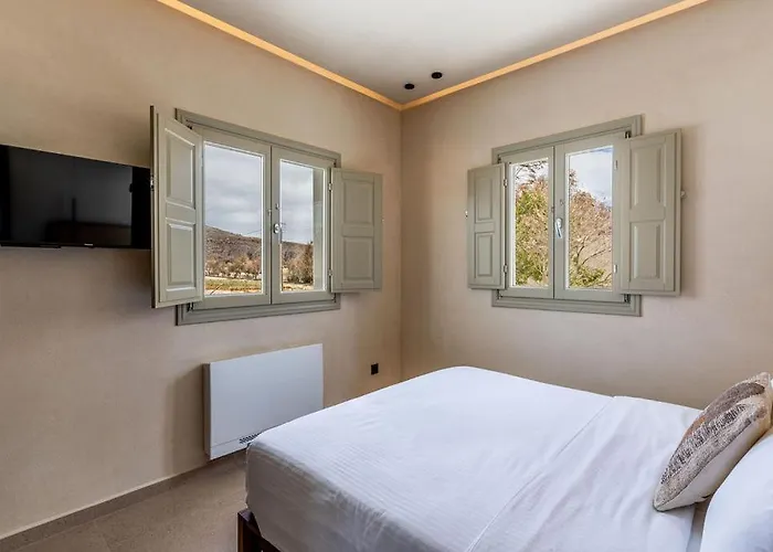 Peranosa The Residency 4*